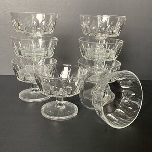 Set of 8 Arcoroc glass dessert dishes vintage